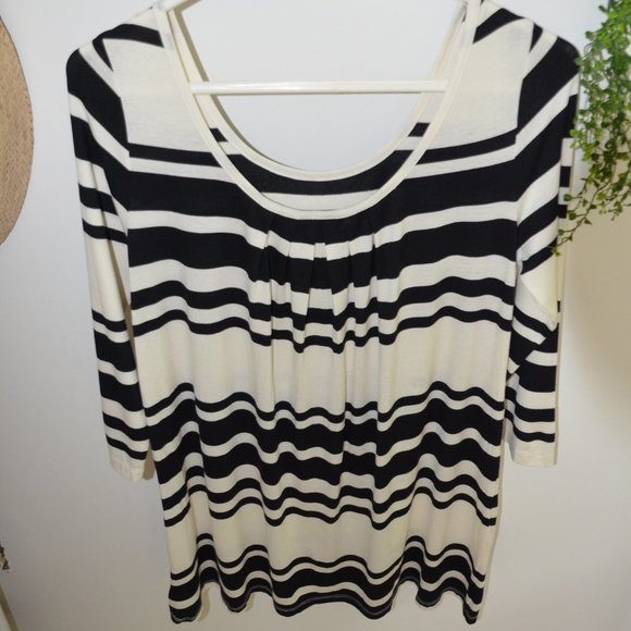 Mercer & Madison Striped Tunic Top High Low Pleated Back Womens Size M New - Picture 7 of 8
